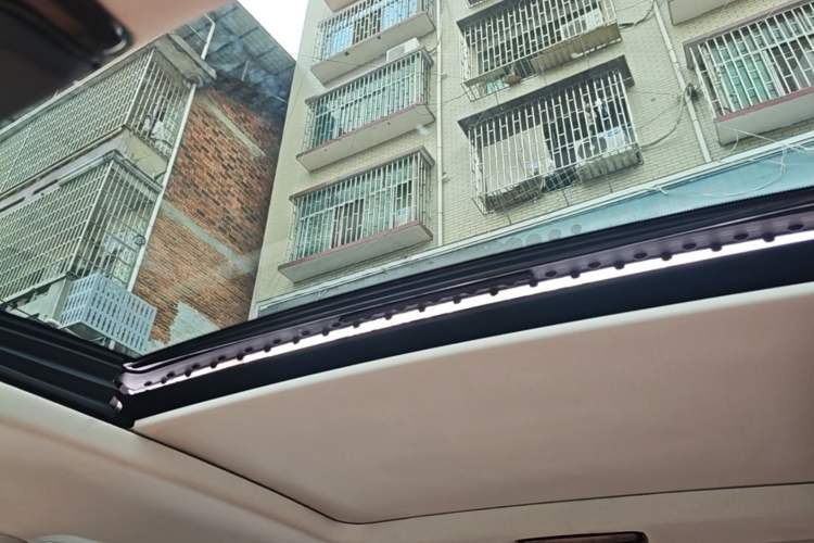 Used BMW 6 Series GT 2019 630i Luxury Design Package Headliner