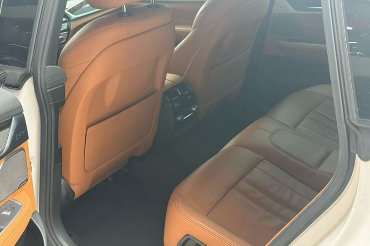 Used BMW 6 Series GT 2019 630i M Sport Package Interior 4