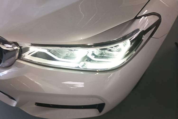 Used BMW 6 Series GT 2019 630i M Sport Package Left Front Headlight