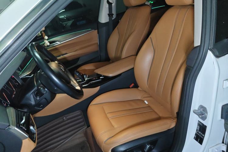 Used BMW 6 Series GT 2019 630i Luxury Design Package Left Front Seat
