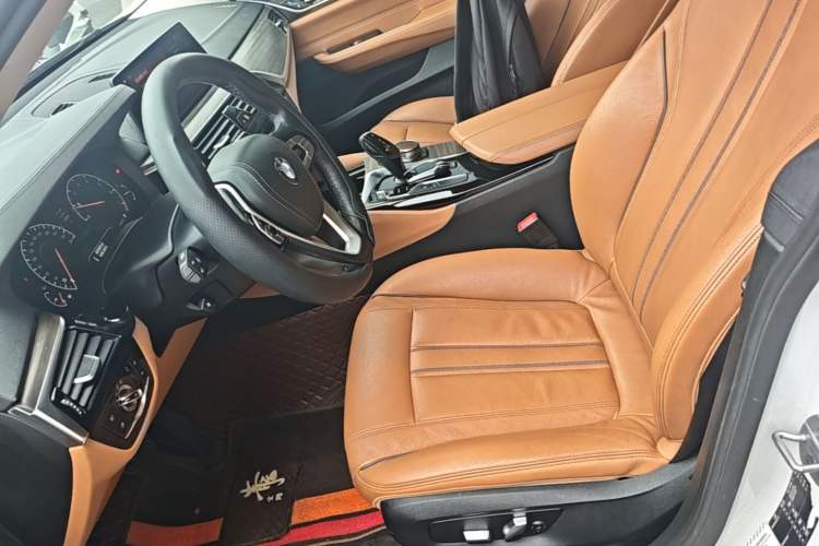 Used BMW 6 Series GT 2019 630i Luxury Design Package Left Front Seat