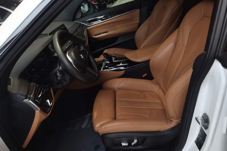 Used BMW 6 Series GT 2019 630i M Sport Package Left Front Seat