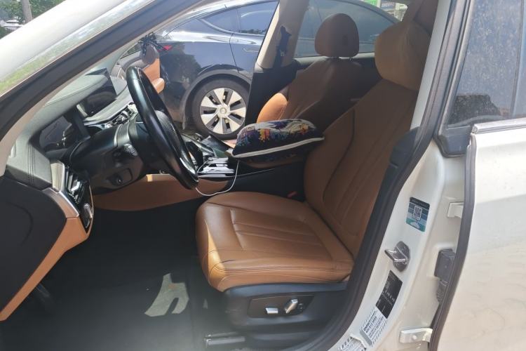 Used BMW 6 Series GT 2019 630i Luxury Design Package Left Front Seat
