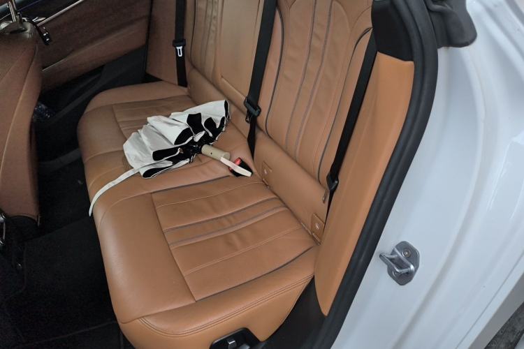 Used BMW 6 Series GT 2019 630i Luxury Design Package Left Rear Seat