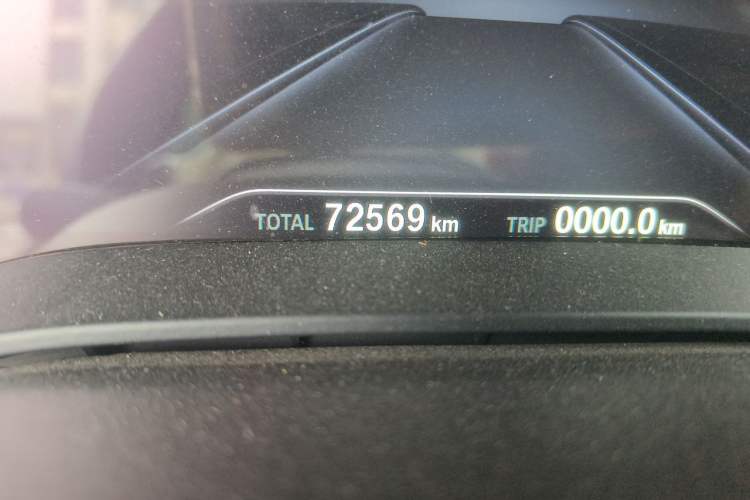 Used BMW 6 Series GT 2019 630i M Sport Package Odometer Close Up