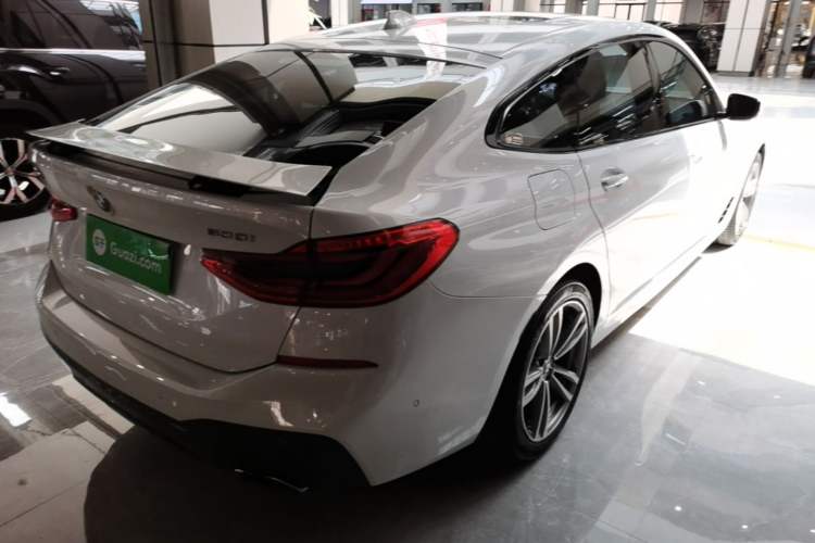 Used BMW 6 Series GT 2019 630i M Sport Package Rear Right 45 Deg