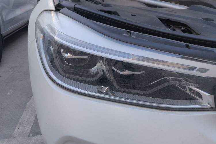 Used BMW 6 Series GT 2019 630i M Sport Package Right Front Headlight