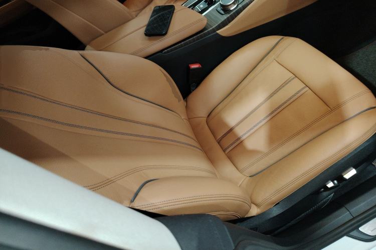 Used BMW 6 Series GT 2019 630i Luxury Design Package Right Front Seat