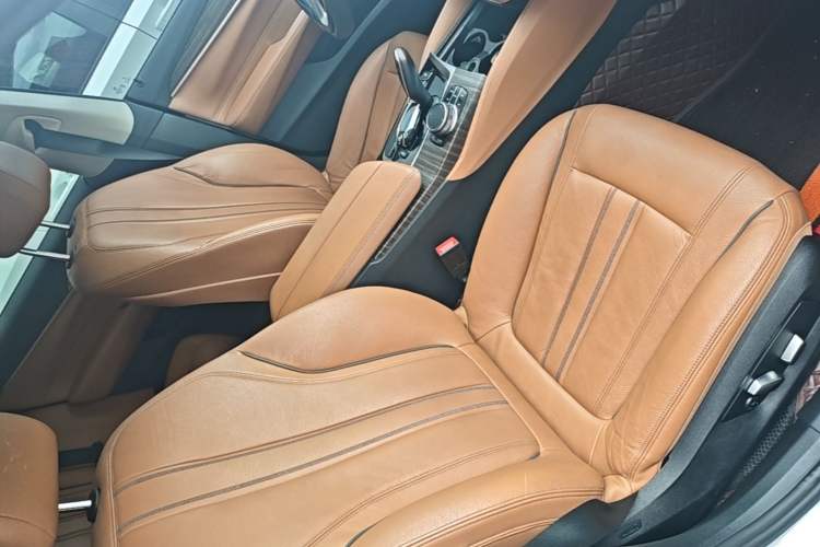Used BMW 6 Series GT 2019 630i Luxury Design Package Right Front Seat