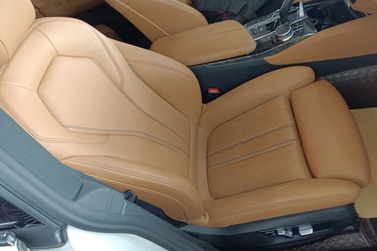 Used BMW 6 Series GT 2019 630i M Sport Package Right Front Seat