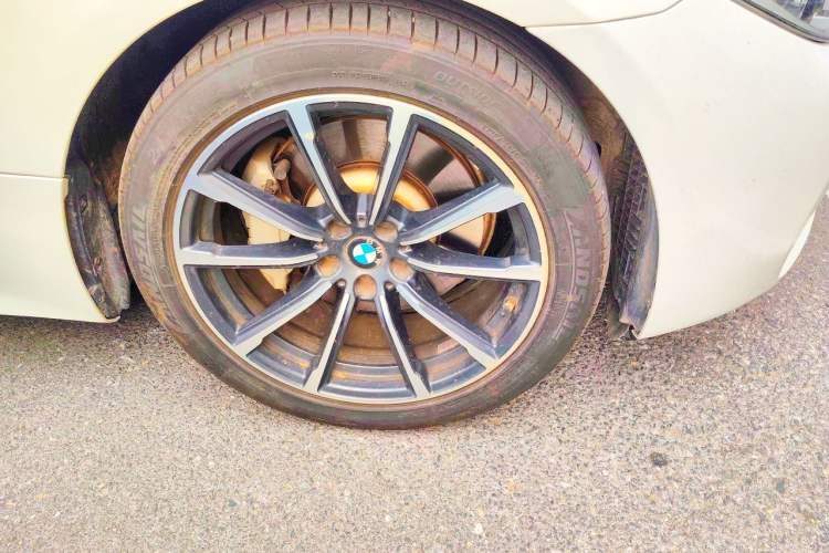 Used BMW 6 Series GT 2019 630i Luxury Design Package Right Front Wheel Hub