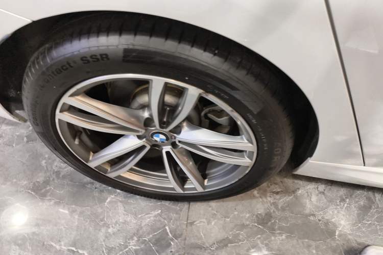 Used BMW 6 Series GT 2019 630i M Sport Package Right Rear Wheel Hub