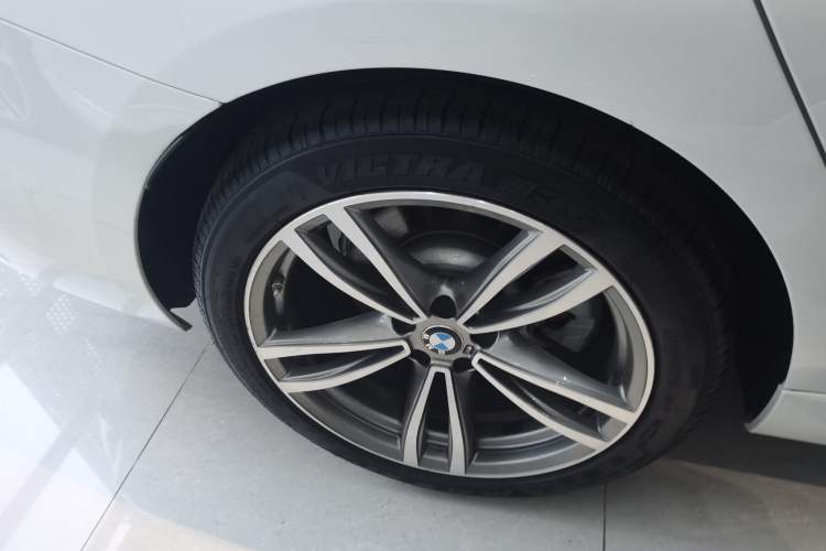 Used BMW 6 Series GT 2019 630i M Sport Package Right Rear Wheel Hub