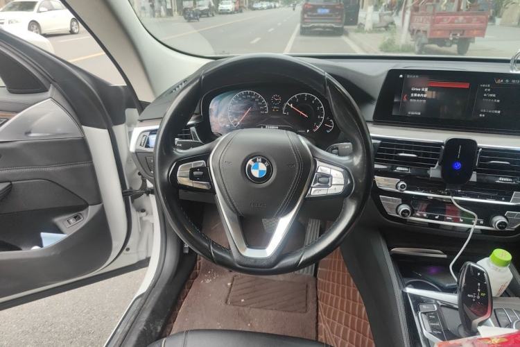 Used BMW 6 Series GT 2019 630i Luxury Design Package Steering Wheel
