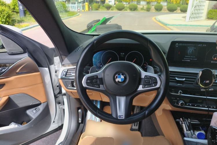 Used BMW 6 Series GT 2019 630i M Sport Package Steering Wheel