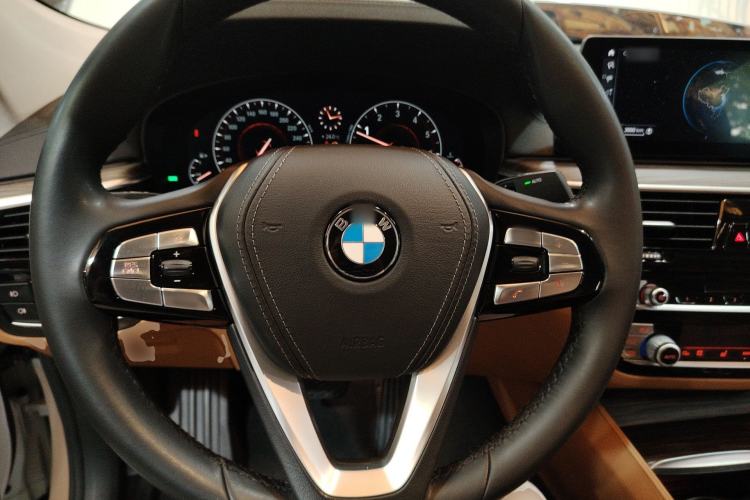 Used BMW 6 Series GT 2019 630i Luxury Design Package Steering Wheel