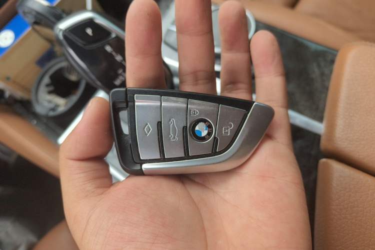 Used BMW 6 Series GT 2019 630i M Sport Package Vehicle Key