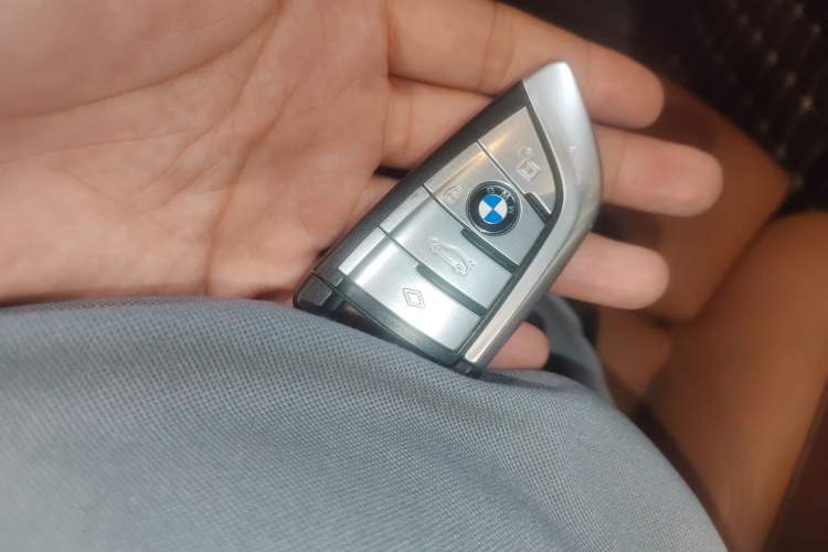 Used BMW 6 Series GT 2019 630i M Sport Package Vehicle Key