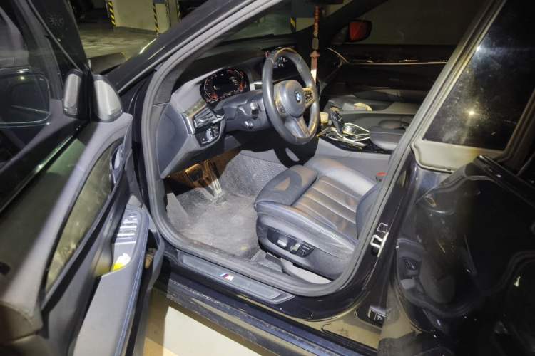 Used BMW 6 Series GT 2020 630i M Sport Package Driver Seat