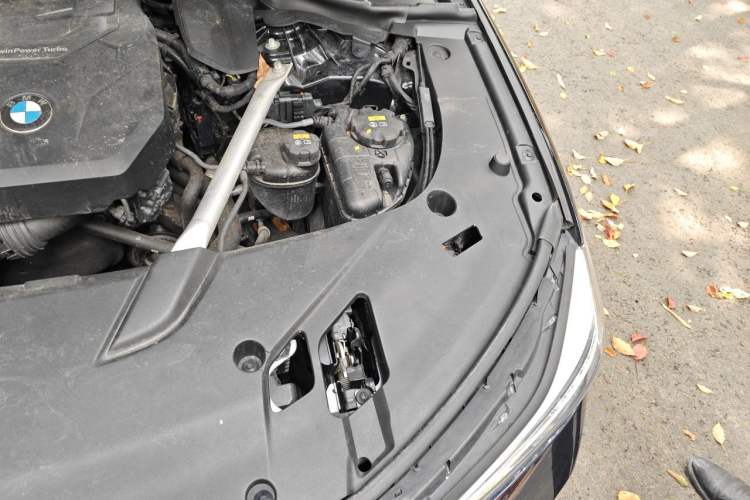 Used BMW 6 Series GT 2020 630i M Sport Touring Edition Engine Bay Left