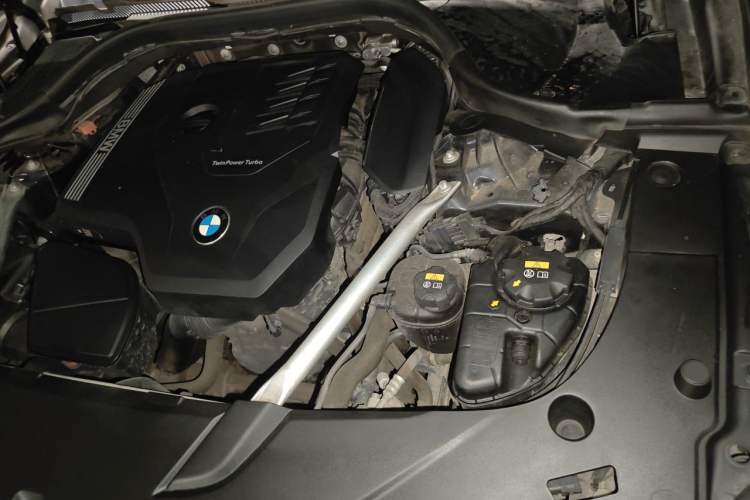 Used BMW 6 Series GT 2020 630i M Sport Package Engine Bay Left