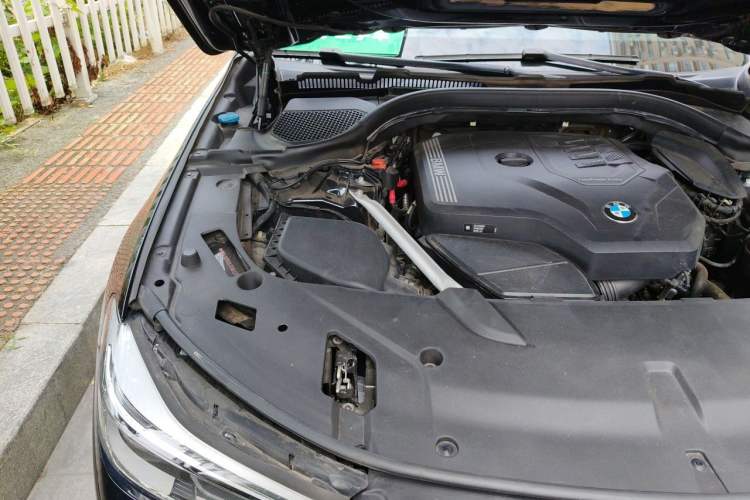 Used BMW 6 Series GT 2020 630i M Sport Package Engine Bay Right