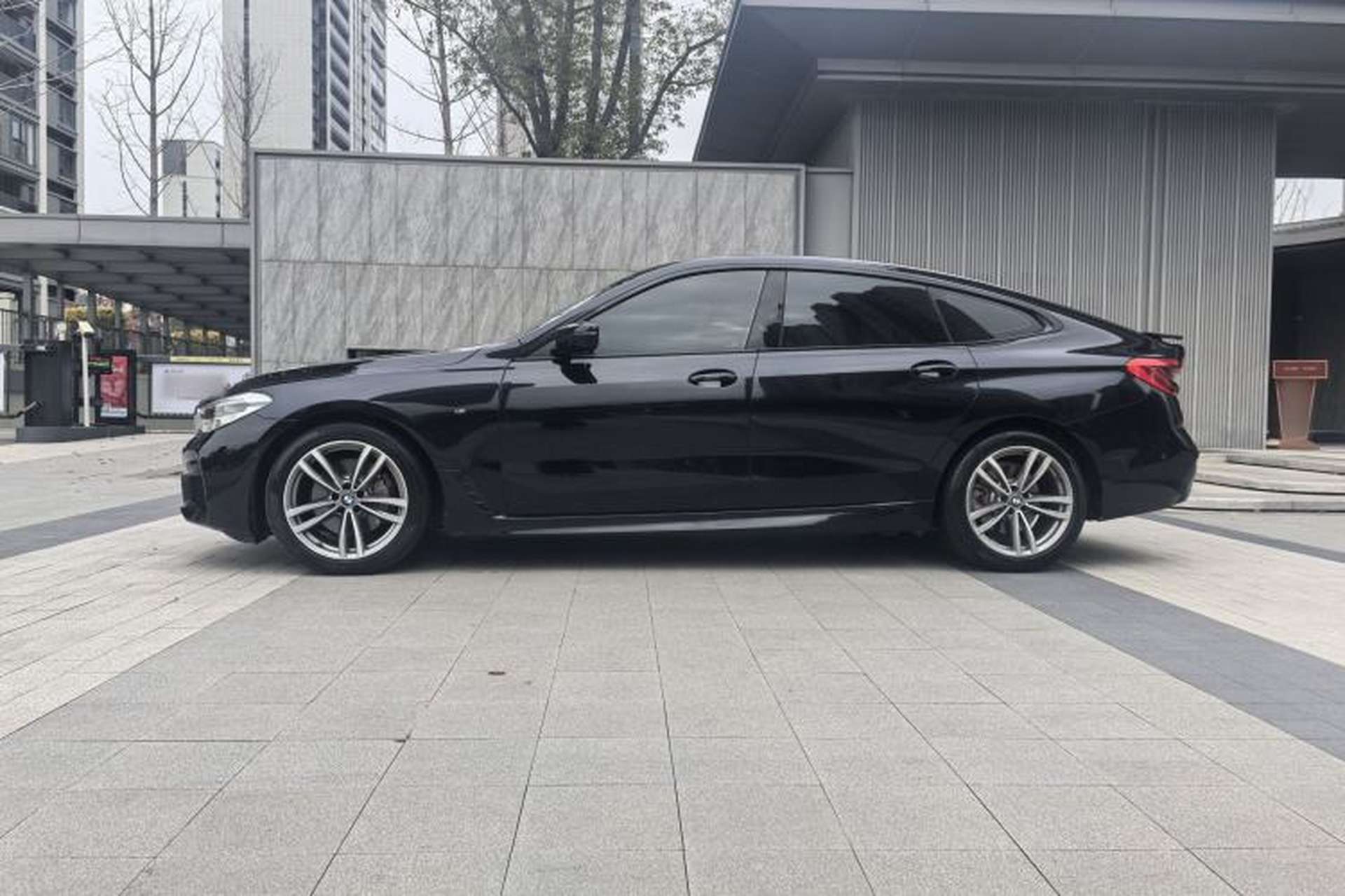 Used BMW 6 Series GT 2020 630i M Sport Package Exterior 2