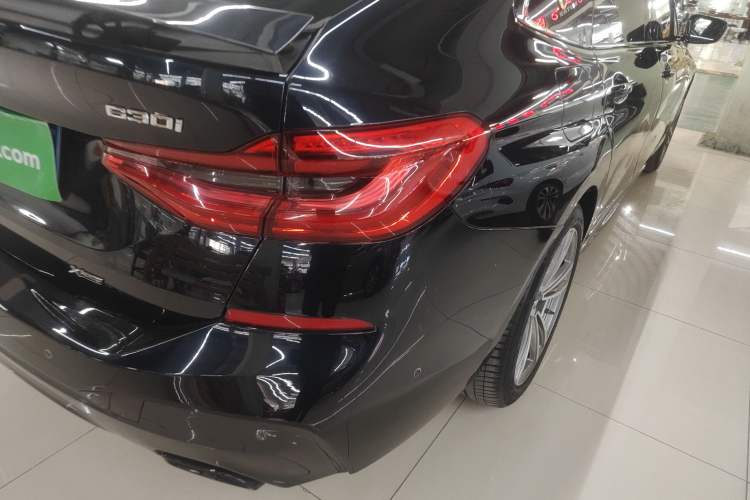 Used BMW 6 Series GT 2020 630i M Sport Package Exterior 6