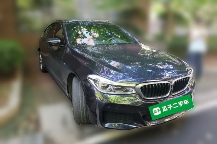 Used BMW 6 Series GT 2020 630i M Sport Package Front Right 45 Deg