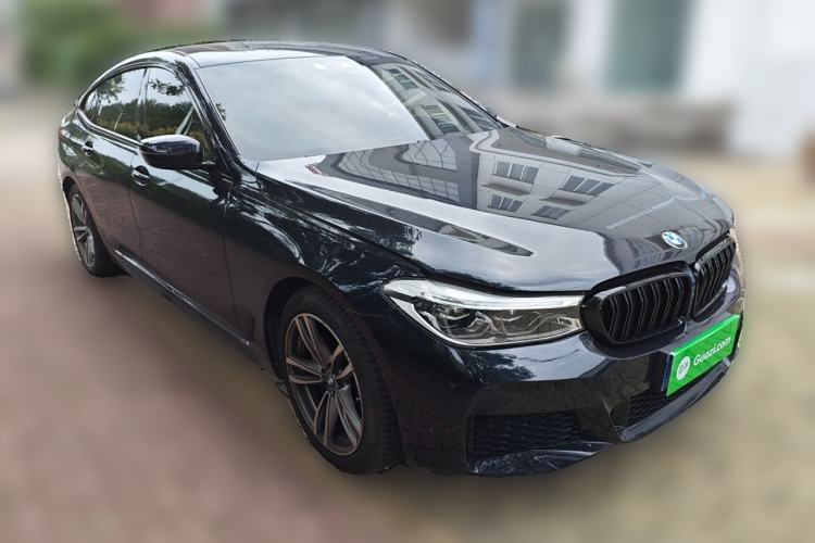 Used BMW 6 Series GT 2020 630i M Sport Package Front Right 45 Deg