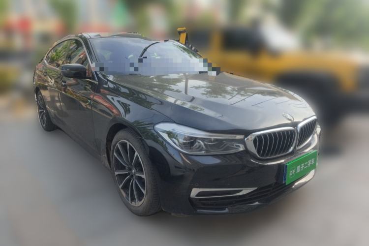 Used BMW 6 Series GT 2020 630i Luxury Design Package Front Right 45 Deg