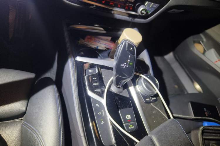 Used BMW 6 Series GT 2020 630i M Sport Package Gear Lever