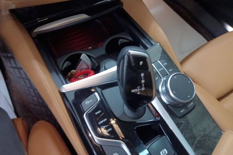 Used BMW 6 Series GT 2020 630i M Sport Package Gear Lever