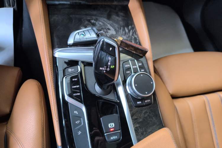 Used BMW 6 Series GT 2020 630i M Sport Package Gear Lever