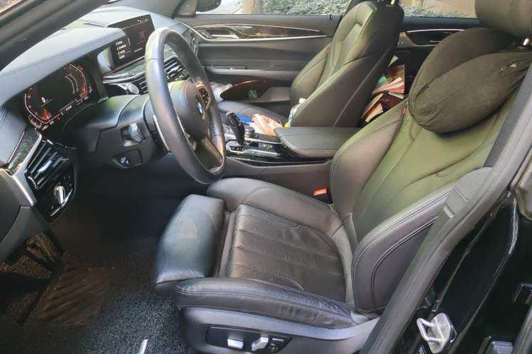 Used BMW 6 Series GT 2020 630i M Sport Package Left Front Seat