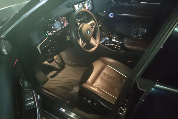 Used BMW 6 Series GT 2020 630i M Sport Touring Edition Left Front Seat