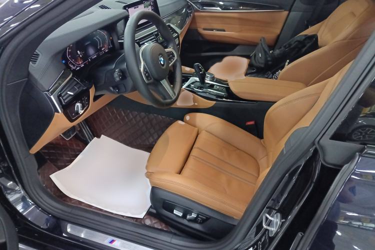 Used BMW 6 Series GT 2020 630i M Sport Package Left Front Seat