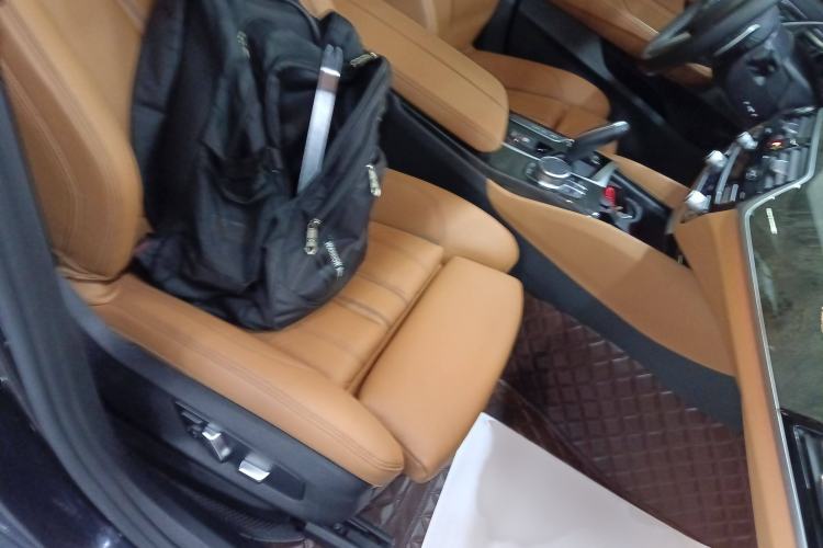 Used BMW 6 Series GT 2020 630i M Sport Package Right Front Seat