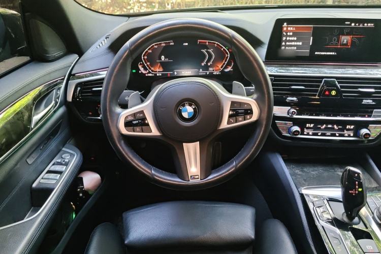 Used BMW 6 Series GT 2020 630i M Sport Package Steering Wheel