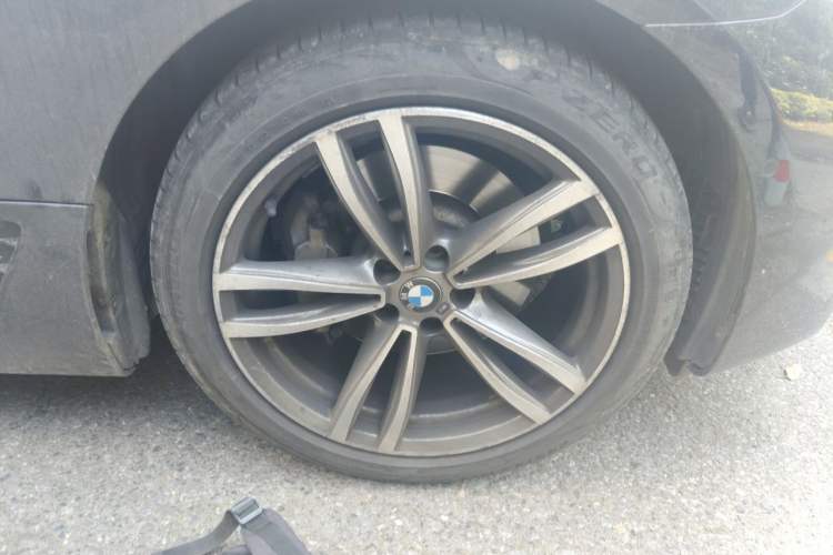 Used BMW 6 Series GT 2020 630i M Sport Package Right Front Wheel Hub