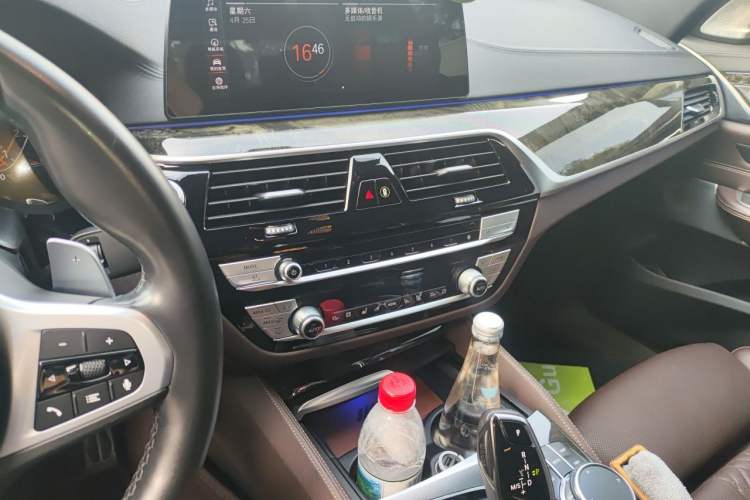 Used BMW 6 Series GT 2020 630i M Sport Touring Edition Audio And AC Panel