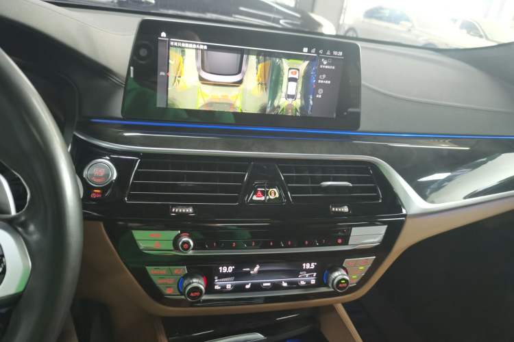 Used BMW 6 Series GT 2020 630i M Sport Package Audio And AC Panel