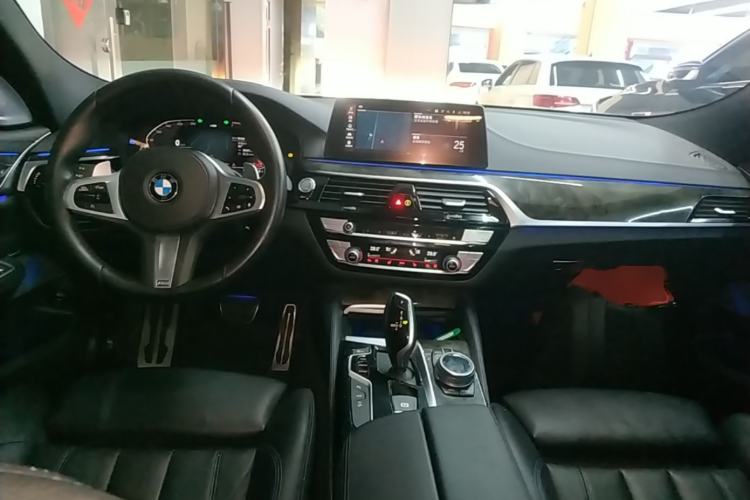 Used BMW 6 Series GT 2020 630i M Sport Package Center Console