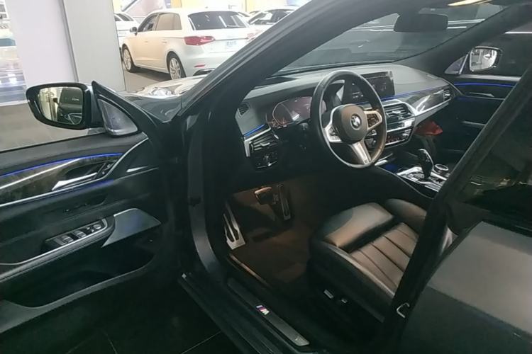 Used BMW 6 Series GT 2020 630i M Sport Package Driver Seat