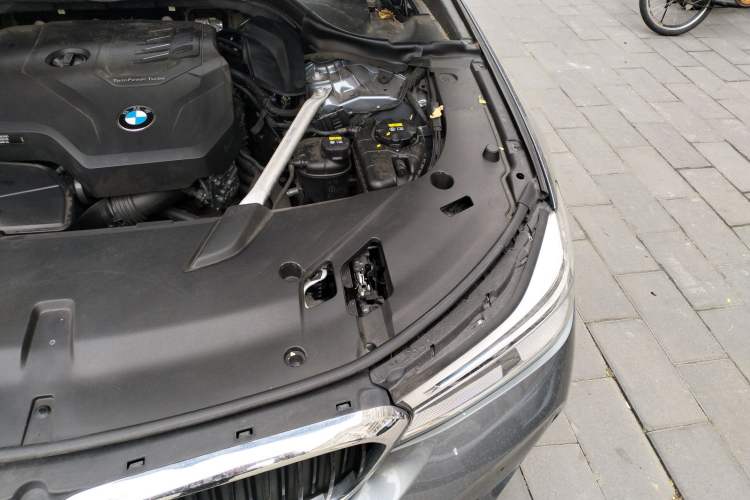 Used BMW 6 Series GT 2020 630i M Sport Touring Edition Engine Bay Left