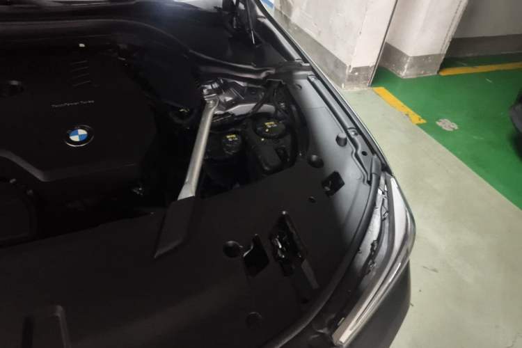 Used BMW 6 Series GT 2020 630i M Sport Package Engine Bay Left