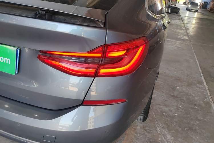 Used BMW 6 Series GT 2020 630i Luxury Design Package Exterior 3