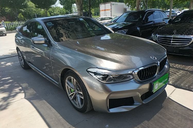 Used BMW 6 Series GT 2020 630i M Sport Package Front Right 45 Deg