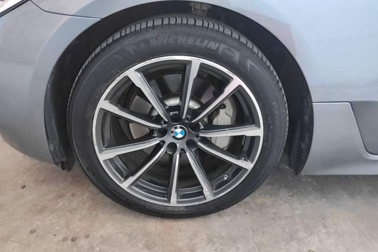 Used BMW 6 Series GT 2020 630i Luxury Design Package Left Front Wheel Hub