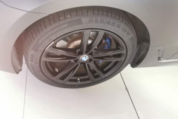 Used BMW 6 Series GT 2020 630i M Sport Package Left Front Wheel Hub